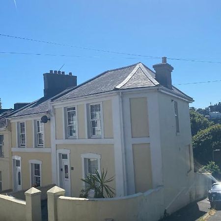 The Bonting Beautiful Three Bed Townhouse Near Harbour And Beach Torquay Bagian luar foto